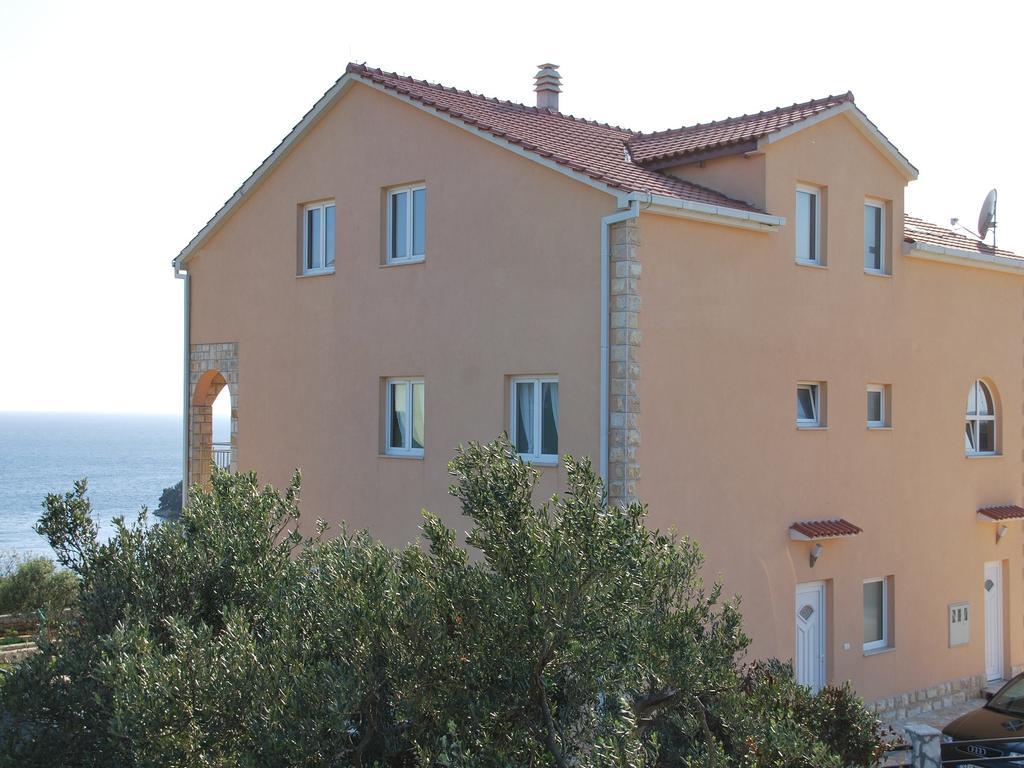Villa Lunaris Maslinica Exteriér fotografie